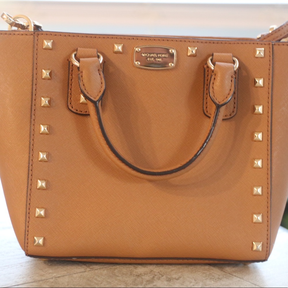 EUC Michael Kors handbag